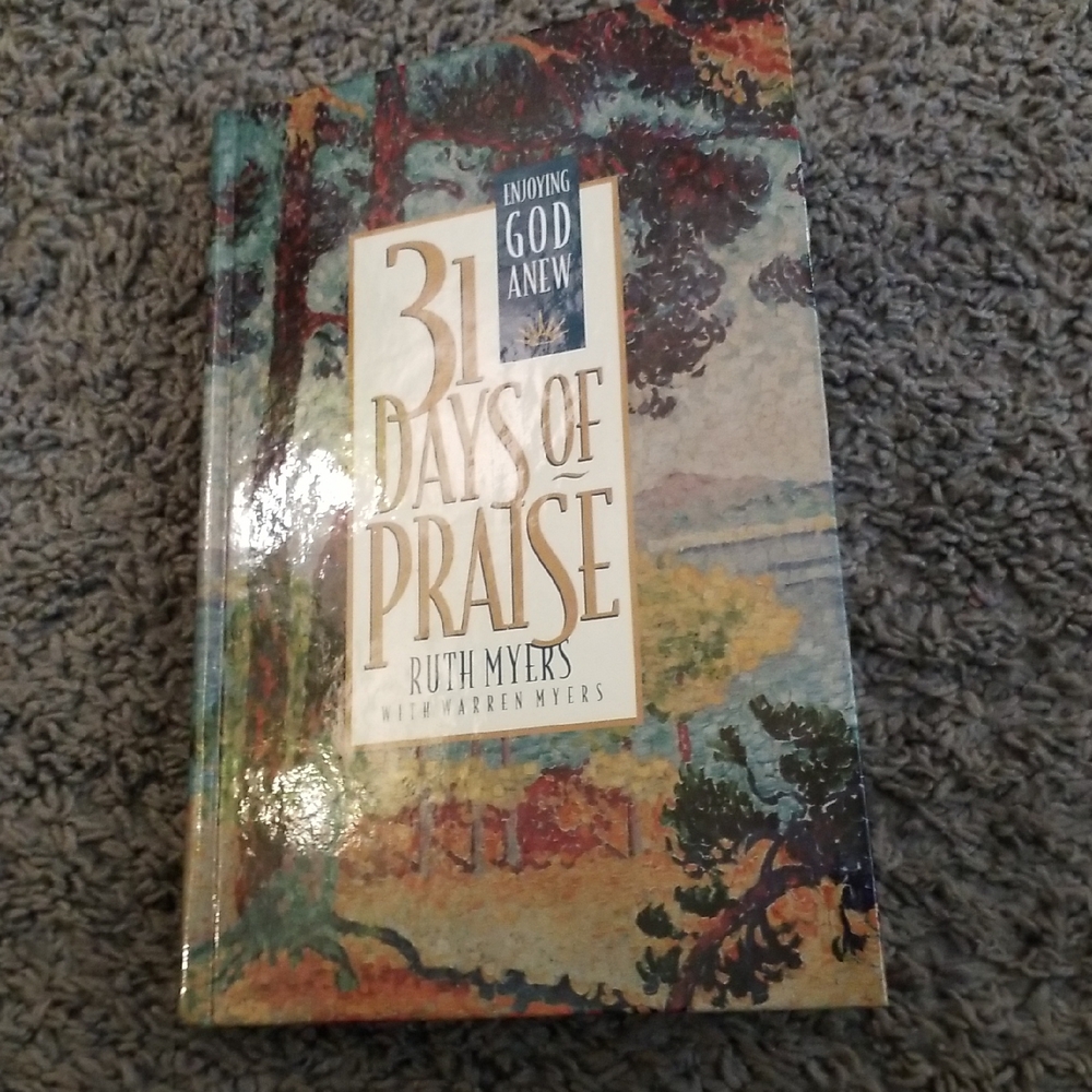 '31 Days of Praise' Journal - Multicolor